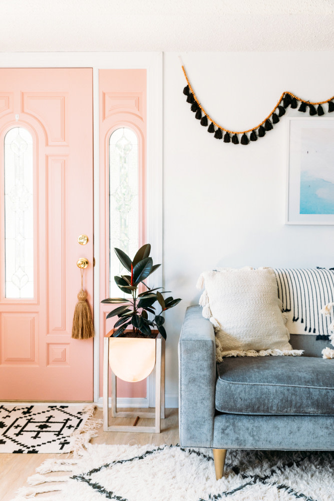 The 2019 Pantone Color Of the Year: How to Decorate With Living Coral?