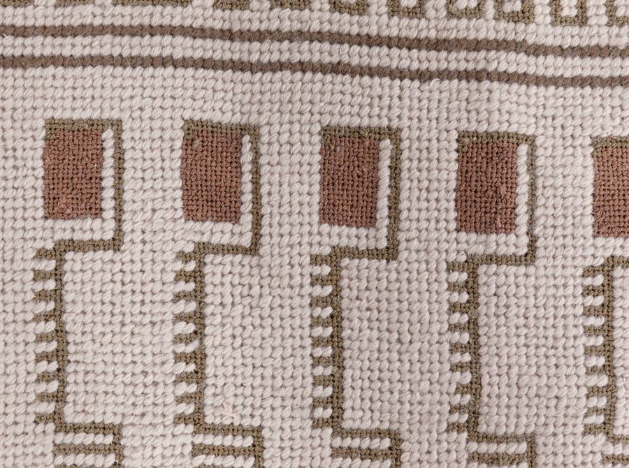 Doris Leslie Blau Collection Modern Needlepoint Wool Rug by Arthur Dunnam N12005