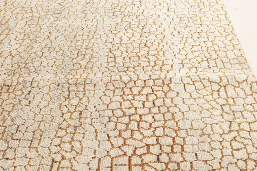Doris Leslie Blau Collection Modern Abstract Camel Ivory Handmade Wool Silk Rug N12003