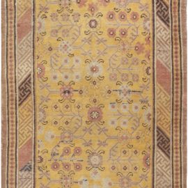 Vintage Samarkand Floral Light Gray Hand-Knotted Wool Rug BB6981