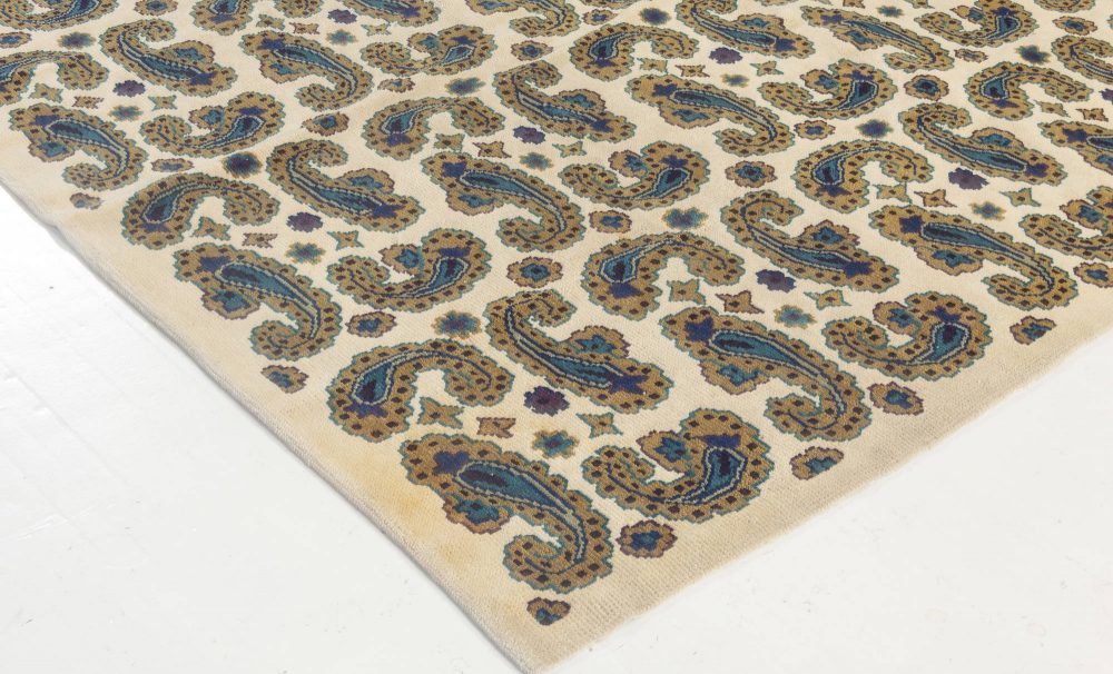 20th Century Spanish White, Blue and Green Handmade Wool Rug BB6944