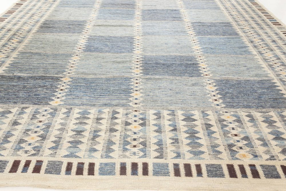 Contemporary Swedish Style Blue & White Wool Flat-Weave Rug N12046