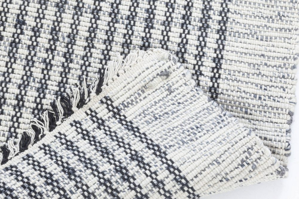 Doris Leslie Blau Collection Modern Striped Gray, White Flat-Weave Wool Runner N12063