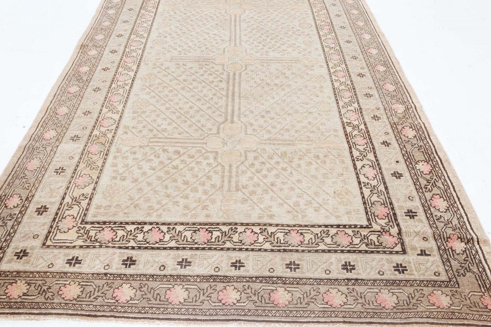 Mid-20th century Samarkand Handmade Wool Rug in Beige, Brown, Pink BB7043