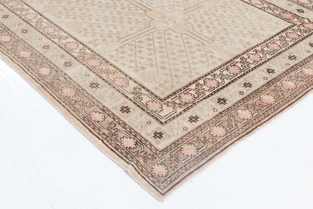 Mid-20th century Samarkand Handmade Wool Rug in Beige, Brown, Pink BB7043