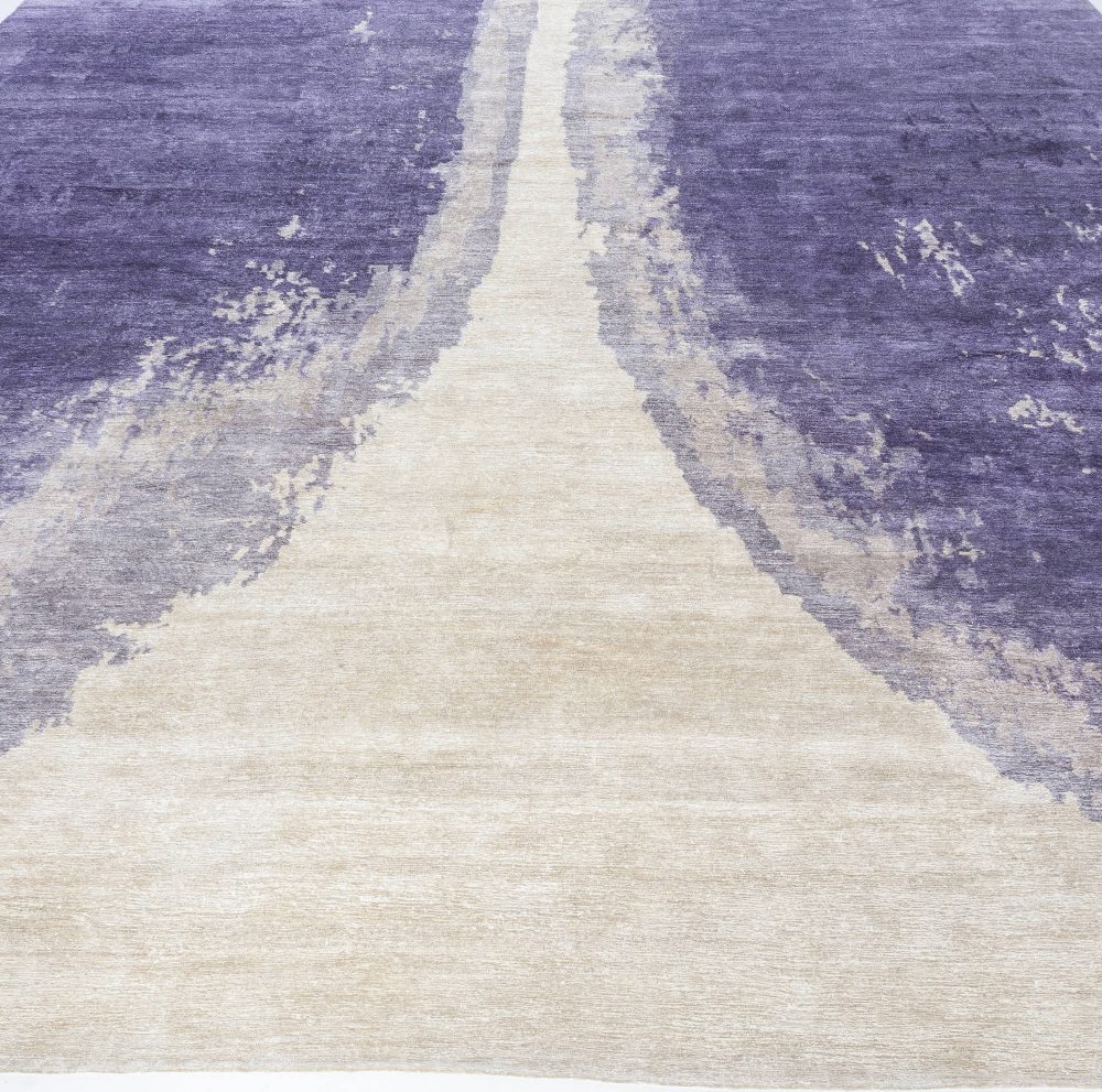 21st Century Art Deco Purple Trace De Pas Silk & Wool Rug N12061