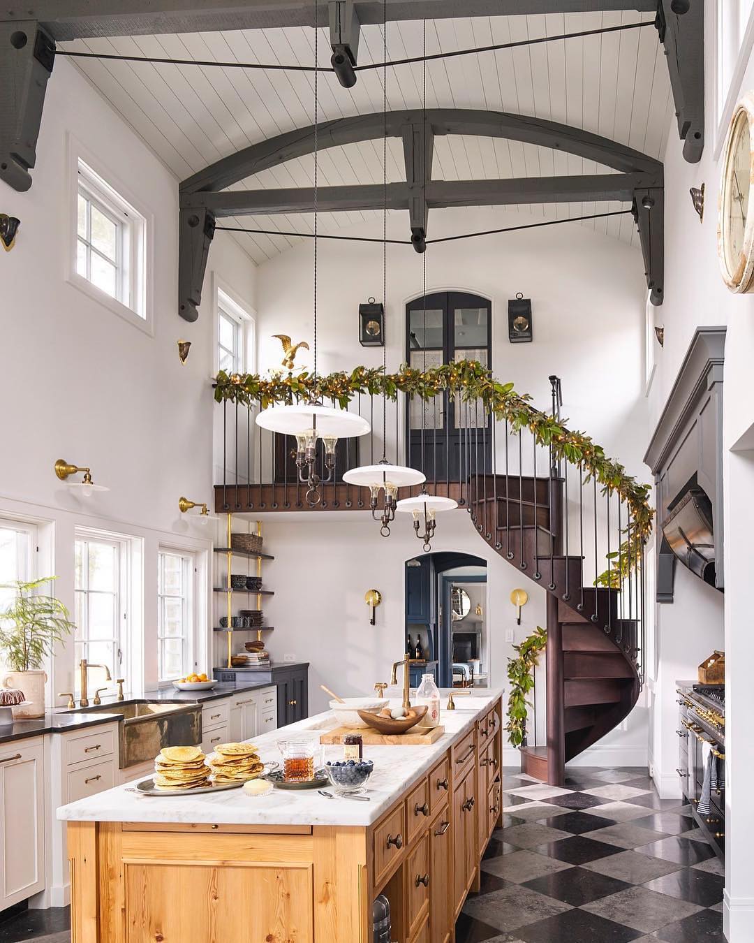 10 Best Farmhouse Spaces We've Seen This Month