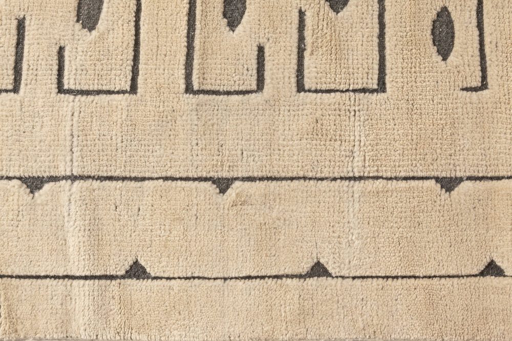 Doris Leslie Blau Collection Swedish Skvattram Style Rug N12094