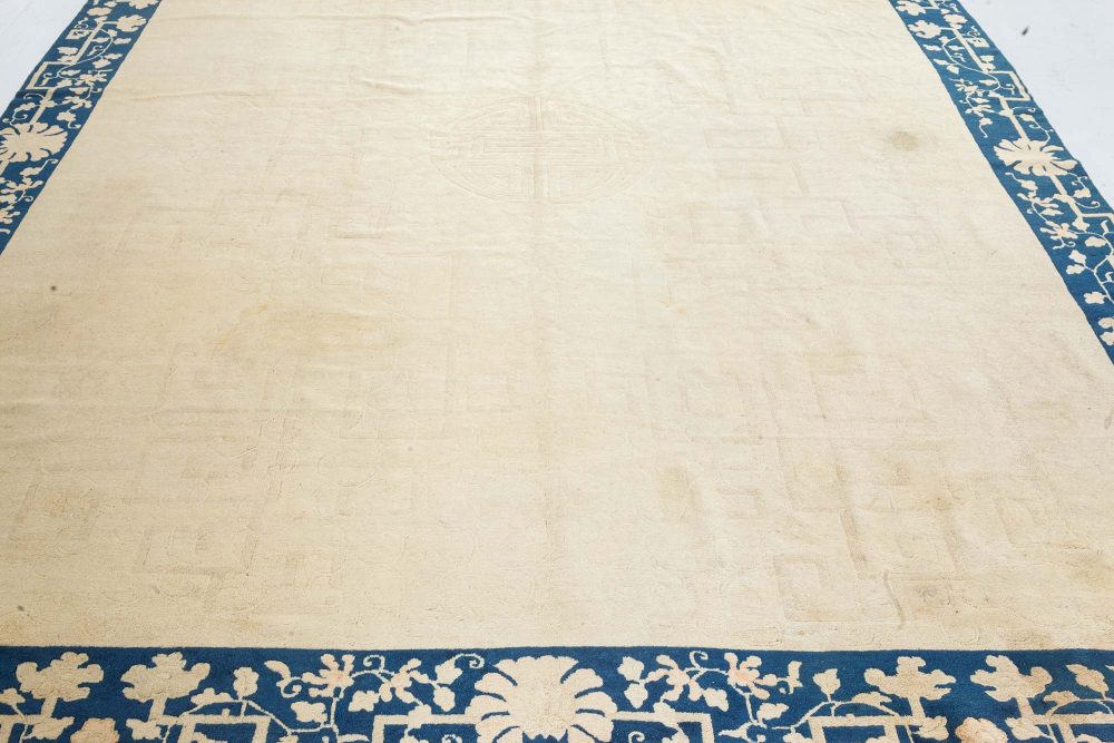 Early 20th Century Chinese Beige and Blue Handmade Wool Rug BB7347