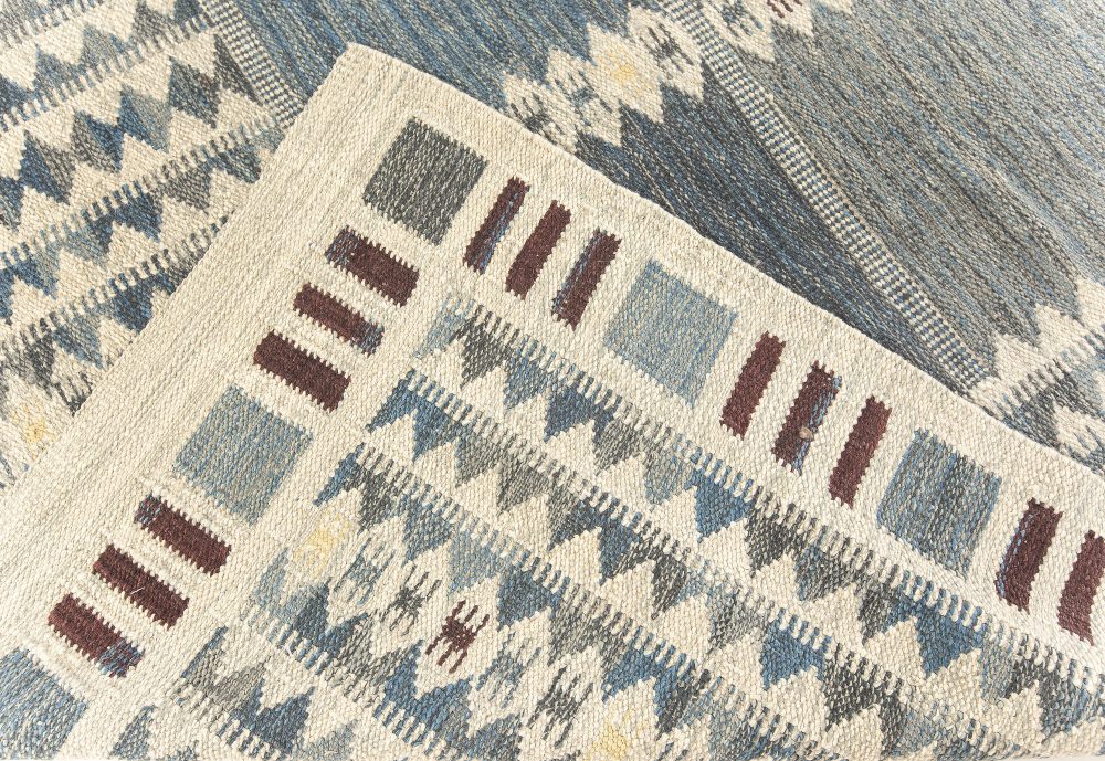 Contemporary Northern Shores Swedish Rug N12220