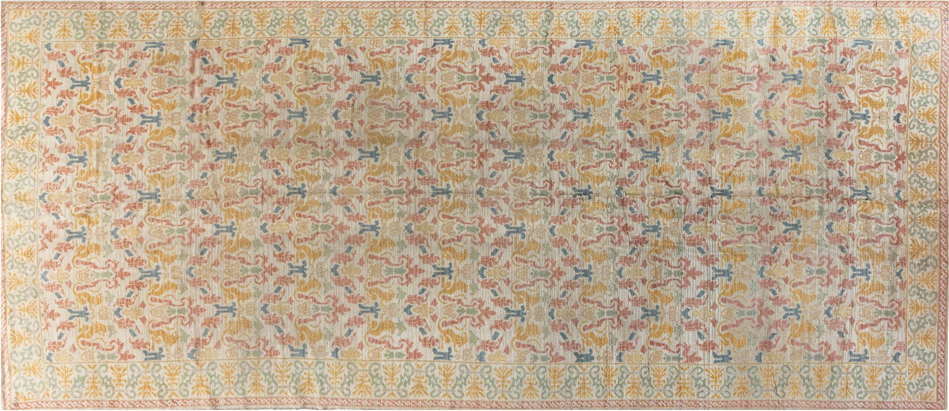 BB7111 A Vintage Spanish Runner Made of Hand-knotted Lambswool in the 1940’s BB7111 A Vintage Spanish Runner Made of Hand-knotted Lambswool in the 1940’s