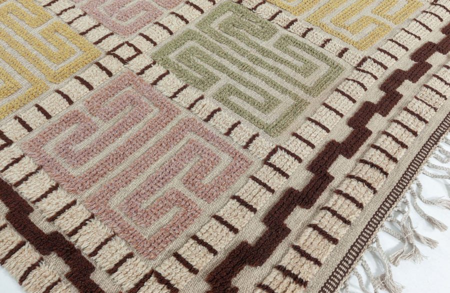 VINTAGE SWEDISH HIGH – LOW RUG BY MARTA MASS-FJETTERSTRÖM BB7658