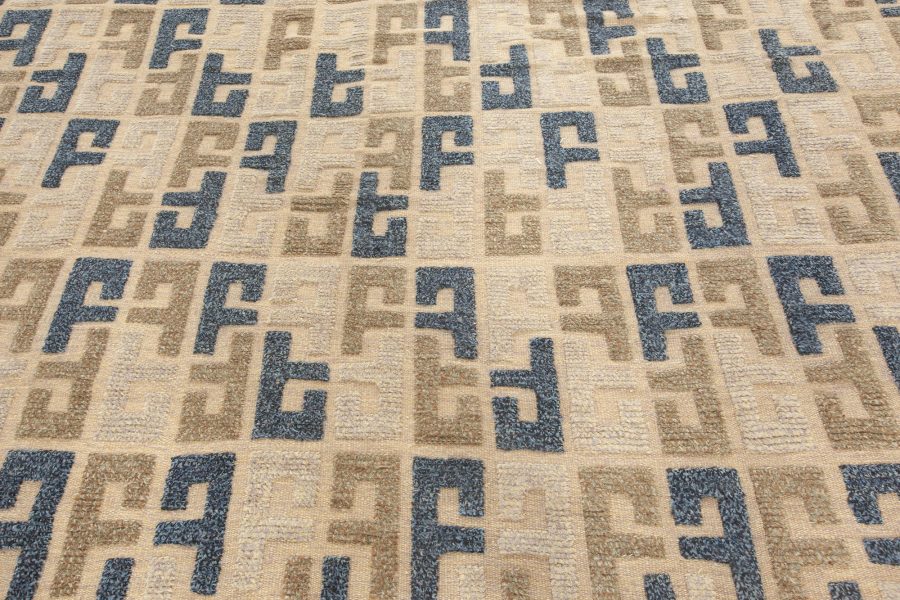 Modern Swedish Style Wool Rug N12307