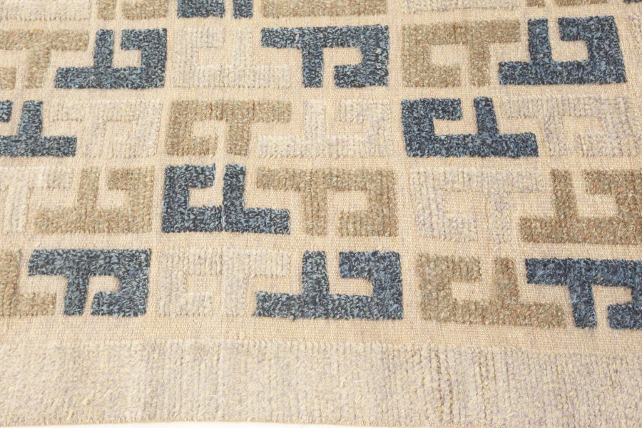 Modern Swedish Style Wool Rug N12307