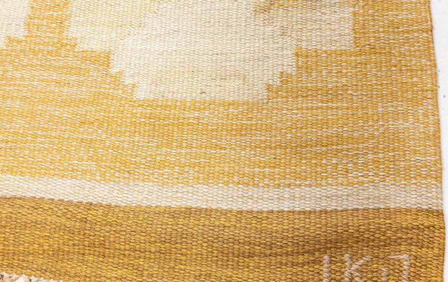 MID-CENTURY SWEDISH RÖLAKAN RUG BY (IKJ) BB7681