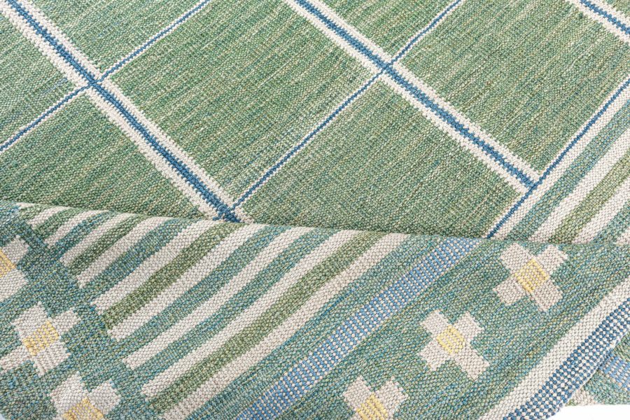 Basil-Green Square Area Rug of Swedish Inspiration N12356