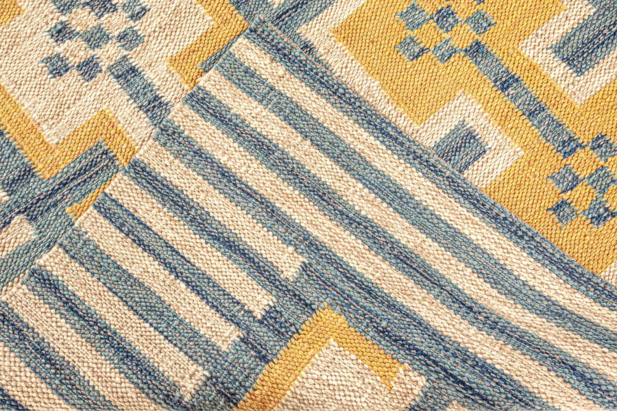 Swedish Rug of Mid-Century Inspiration N12360