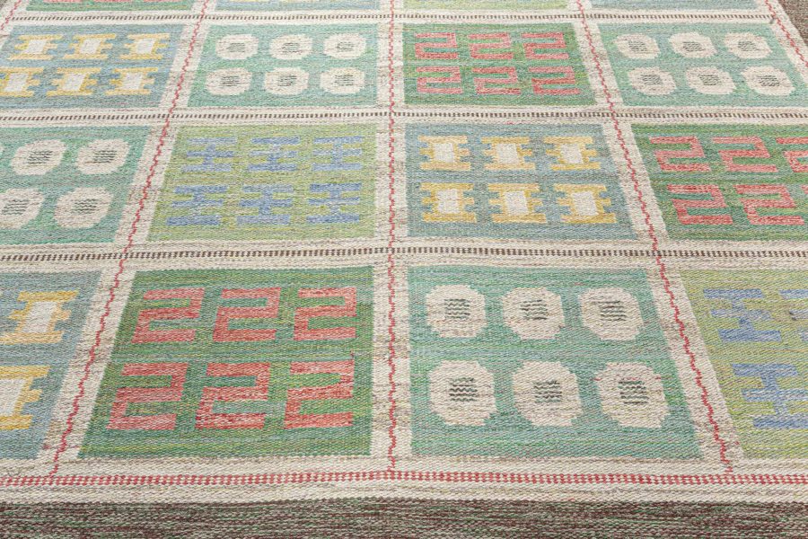 VINTAGE SWEDISH RUG SIGNED BY SVENSK HEMSLÖJD “SH” BB7779