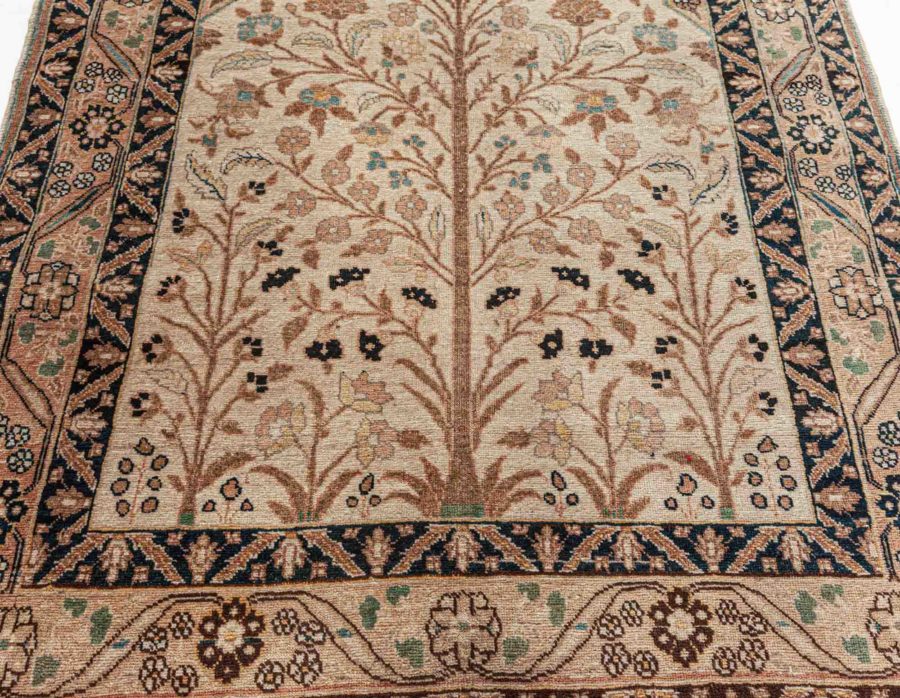 Antique Persian Rug BB7783