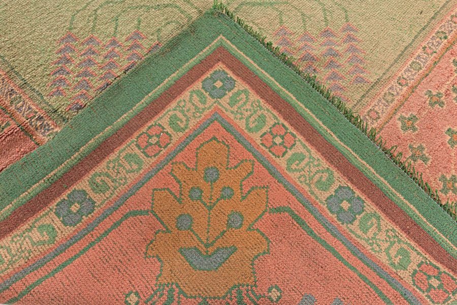 Arts & Crafts Rug by Gavin BB7798
