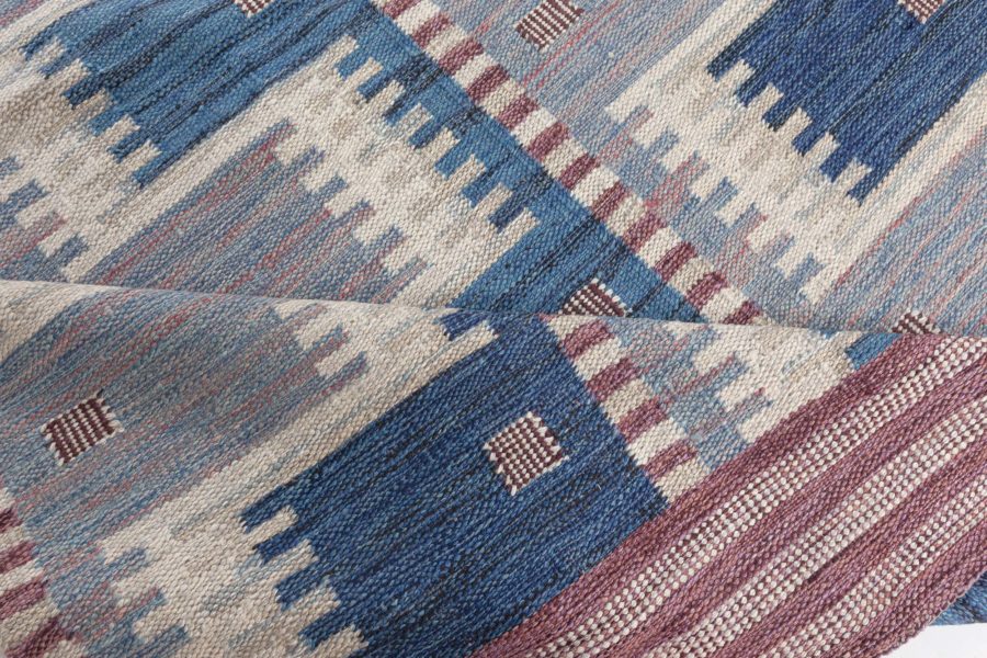 Modern Swedish Rug N12382