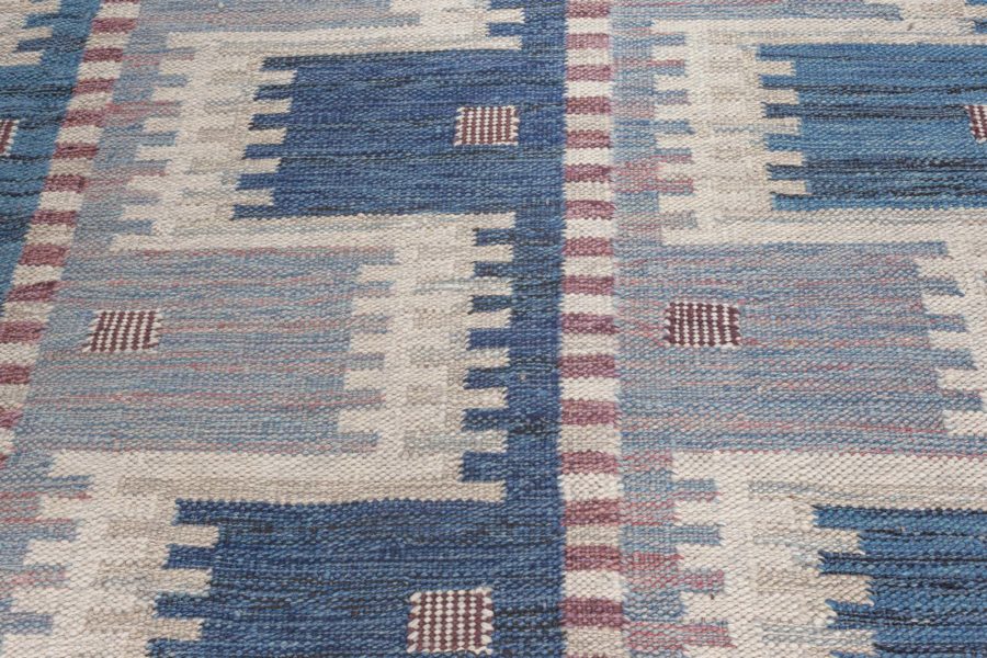 Modern Swedish Rug N12382