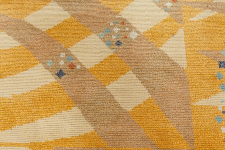 Modern Swedish Pile Rug N12385