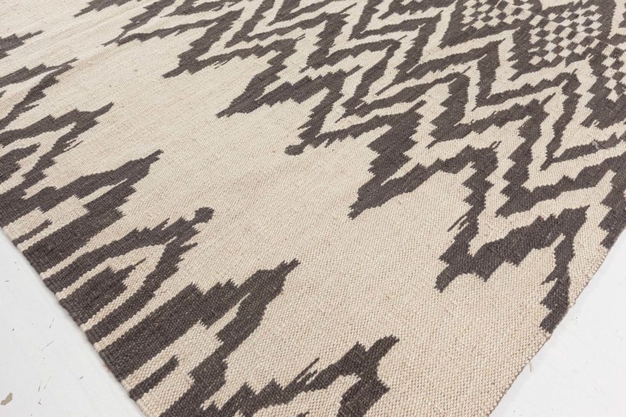 Modern Swedish Flat Weave Rug N12388