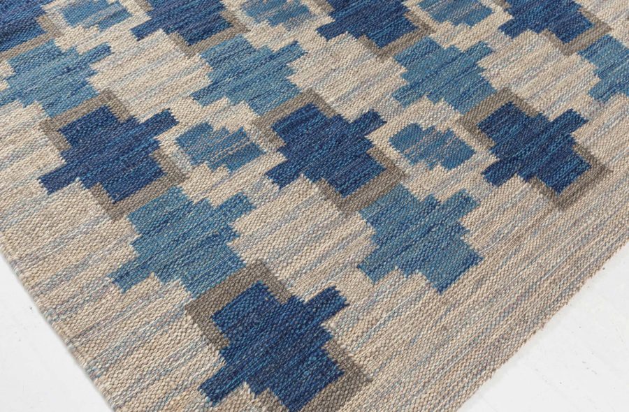 Modern Swedish Flat Weave Rug N12392