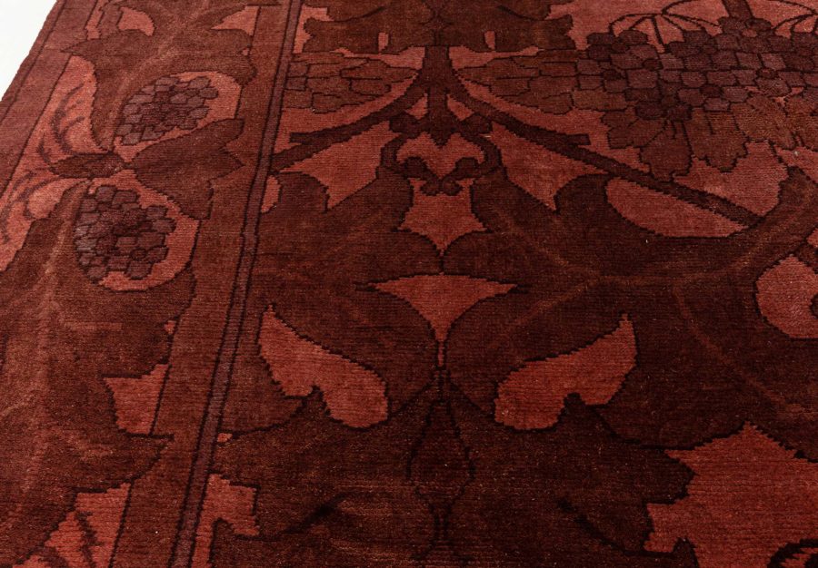 ARTS & CRAFTS STYLE RUG N12396