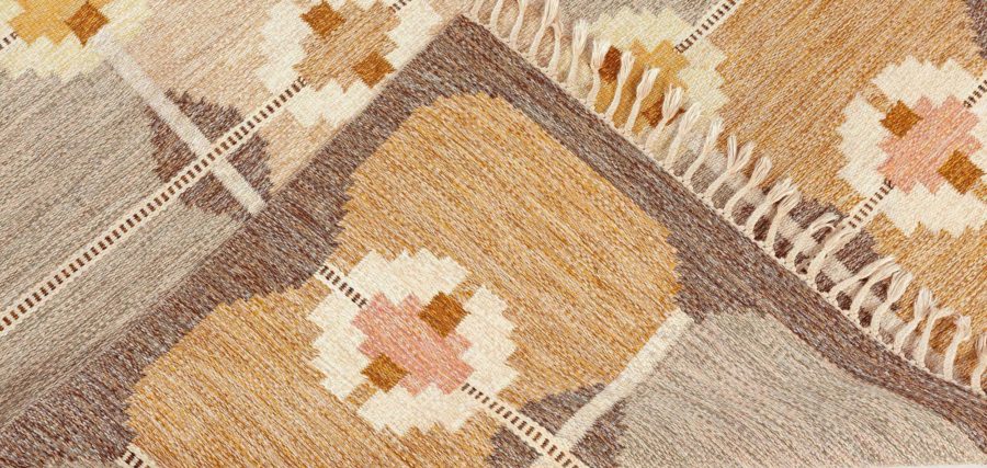 “Bolmen” – Vintage Swedish Rug by Ingegerd Silow BB7826