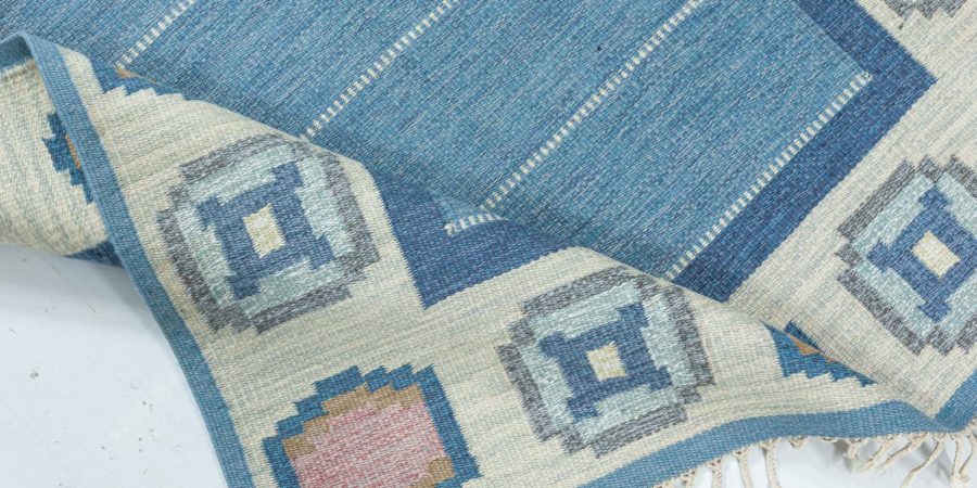 “Torvalla” – Swedish Flat woven Rug by Ingegerd Silow BB7858