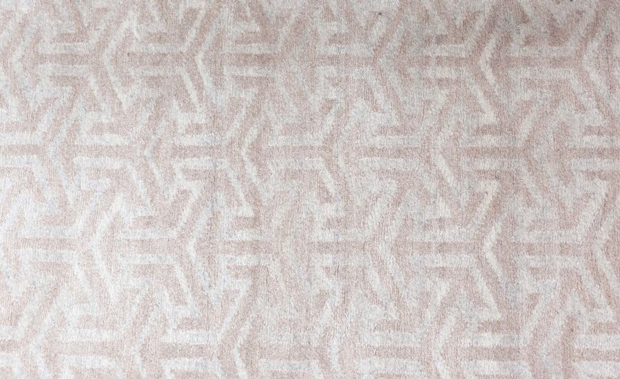 Contemporary Terra Runner N12434