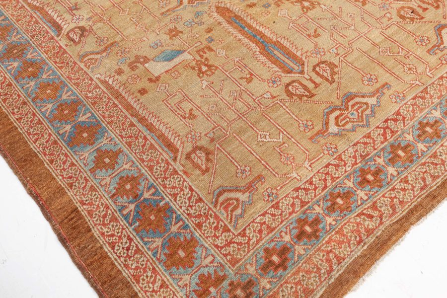 Primitive Bakshaish Carpet BB8005