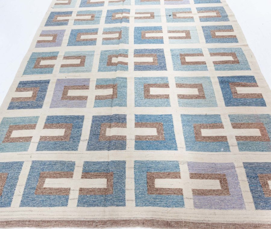 Swedish Rug N12475