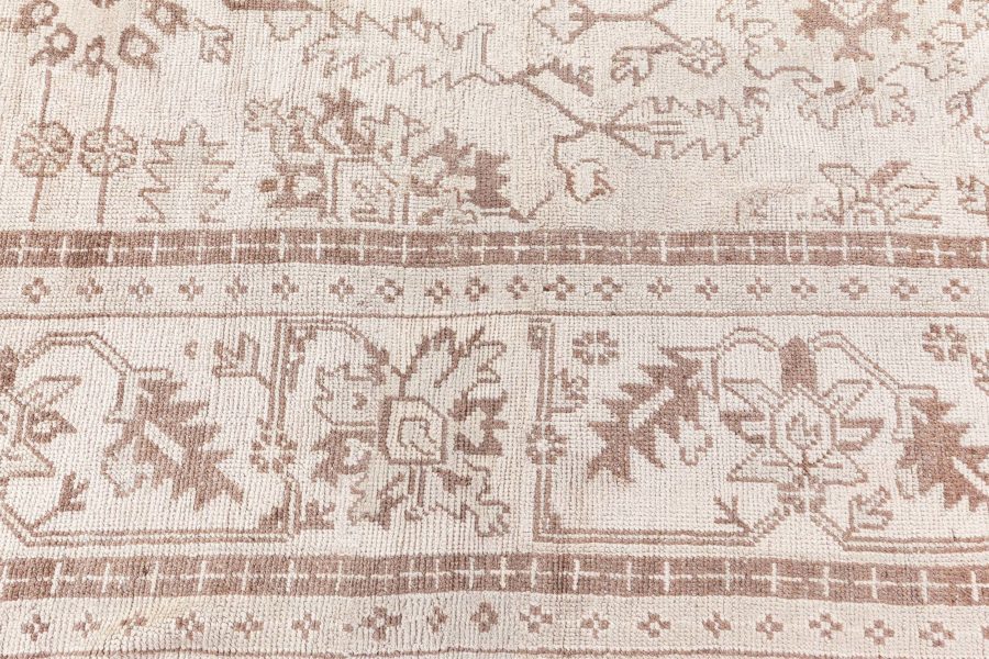 Antique Turkish Oushak BB8025