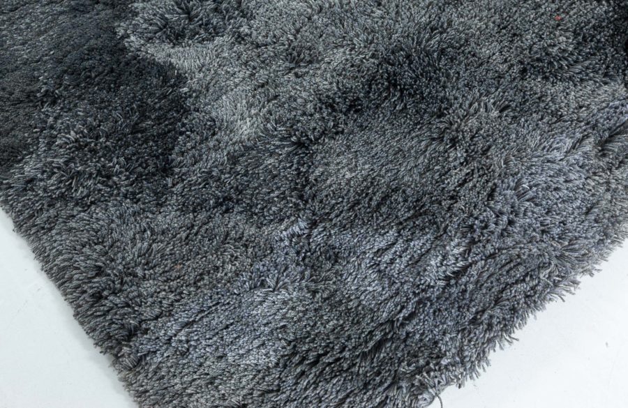 Contemporary Shag Rug N12505