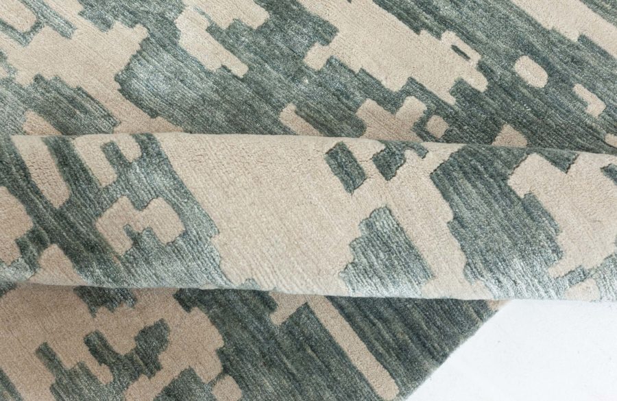 Element Rug N12509