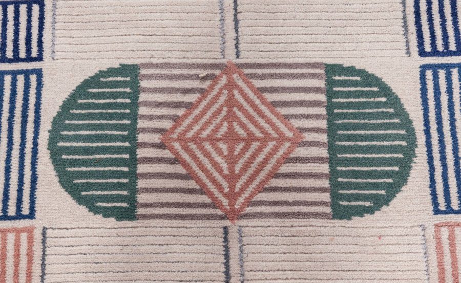 Capsule Rug N12513