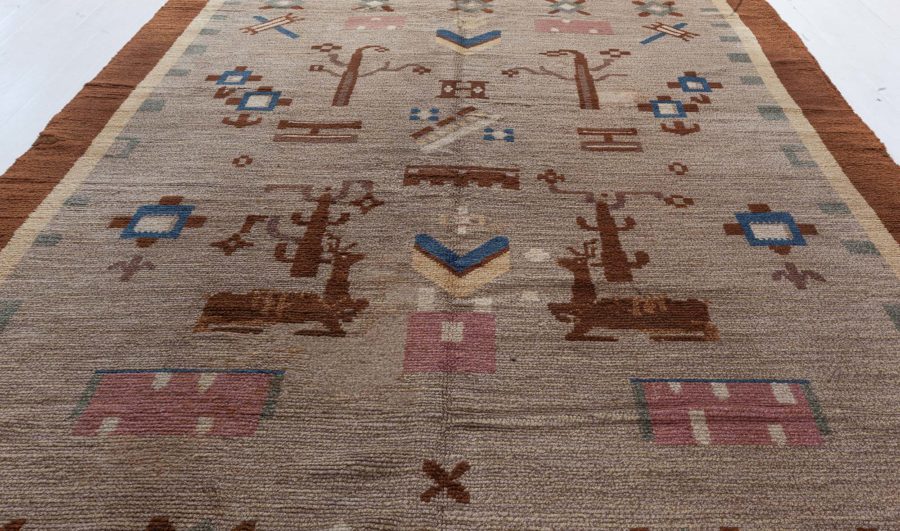 Swedish Pile Rug Sign Initials (HBB) BB8077