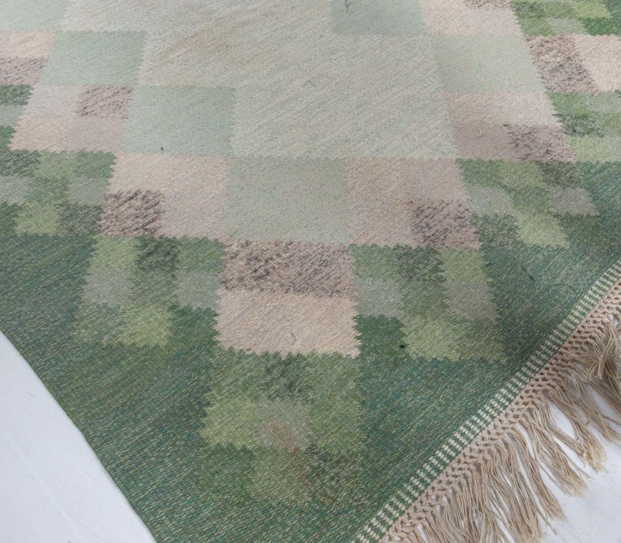 “Opal” – Swedish Flat Woven Rug by Brita Svefors BB8113