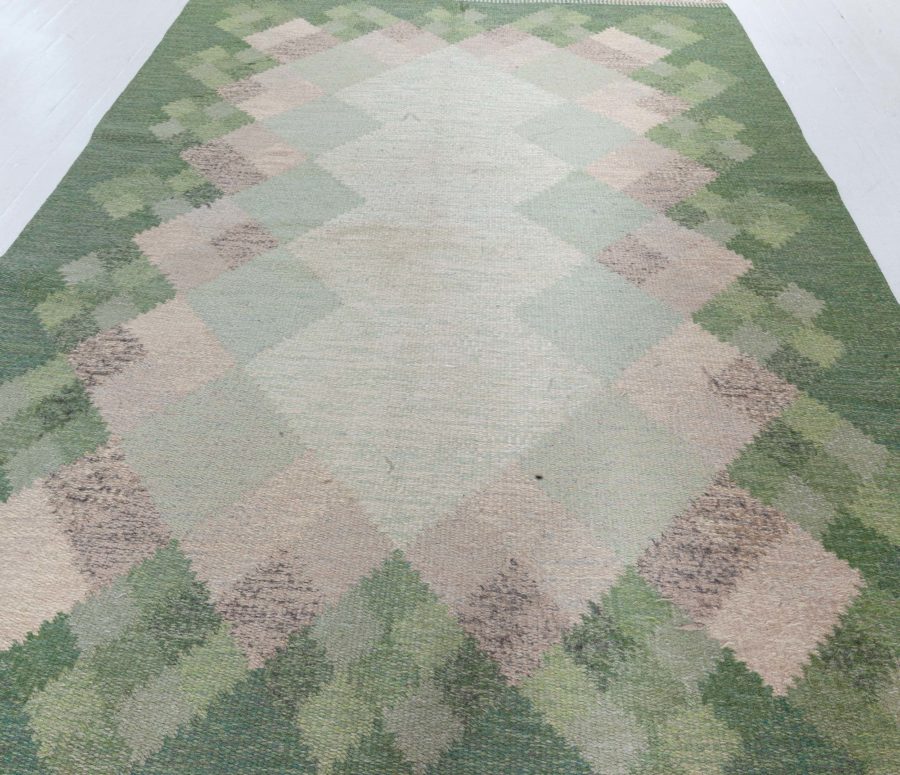 “Opal” – Swedish Flat Woven Rug by Brita Svefors BB8113