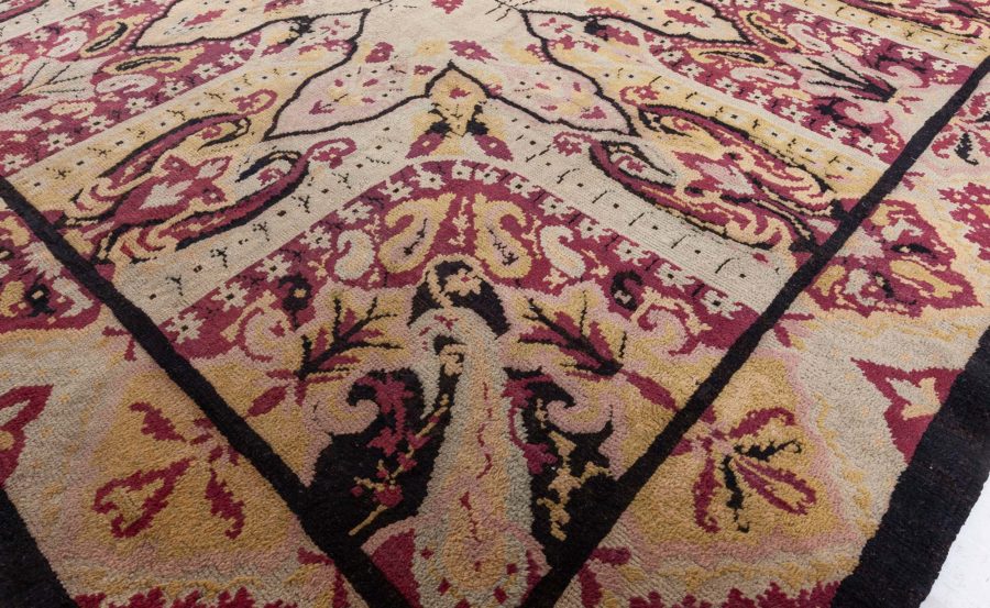 Spanish Rug BB8172