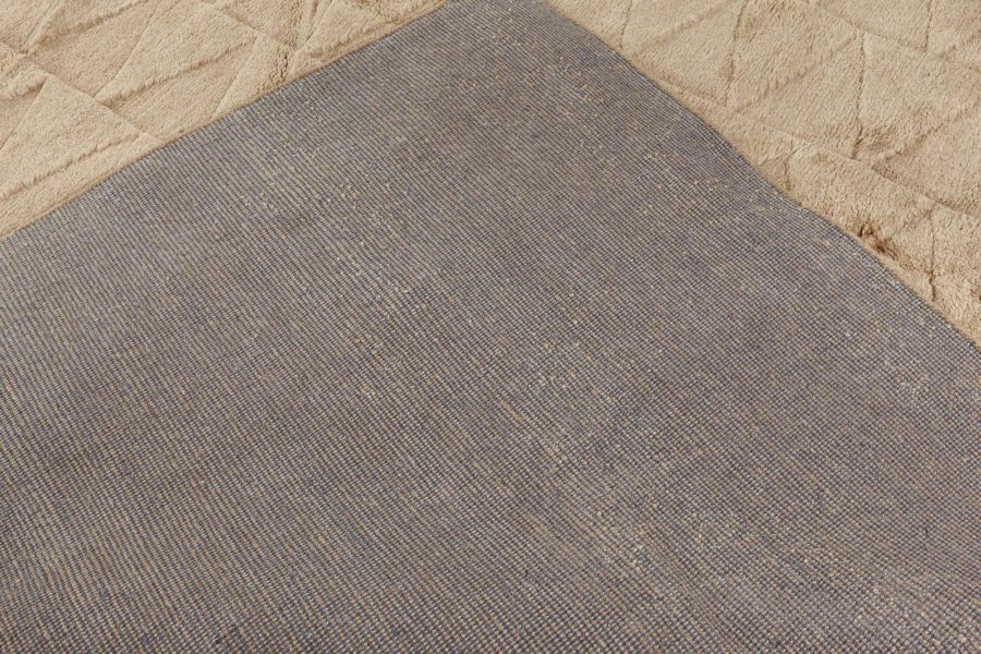 Contemporary Rug N12581