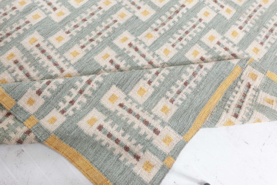 Swedish Flat Weave Rug N12602