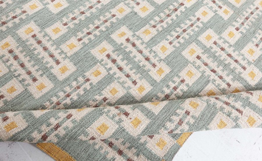 Swedish Flat Weave Rug N12602
