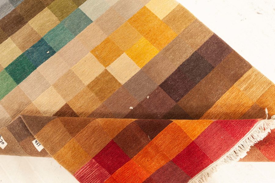 Modern Multi Color Pile Rug N12605