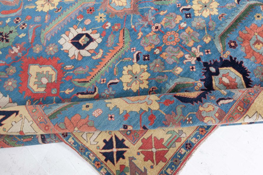 Persian Tabriz Rug With a Cintamani insignia in one corner BB8225