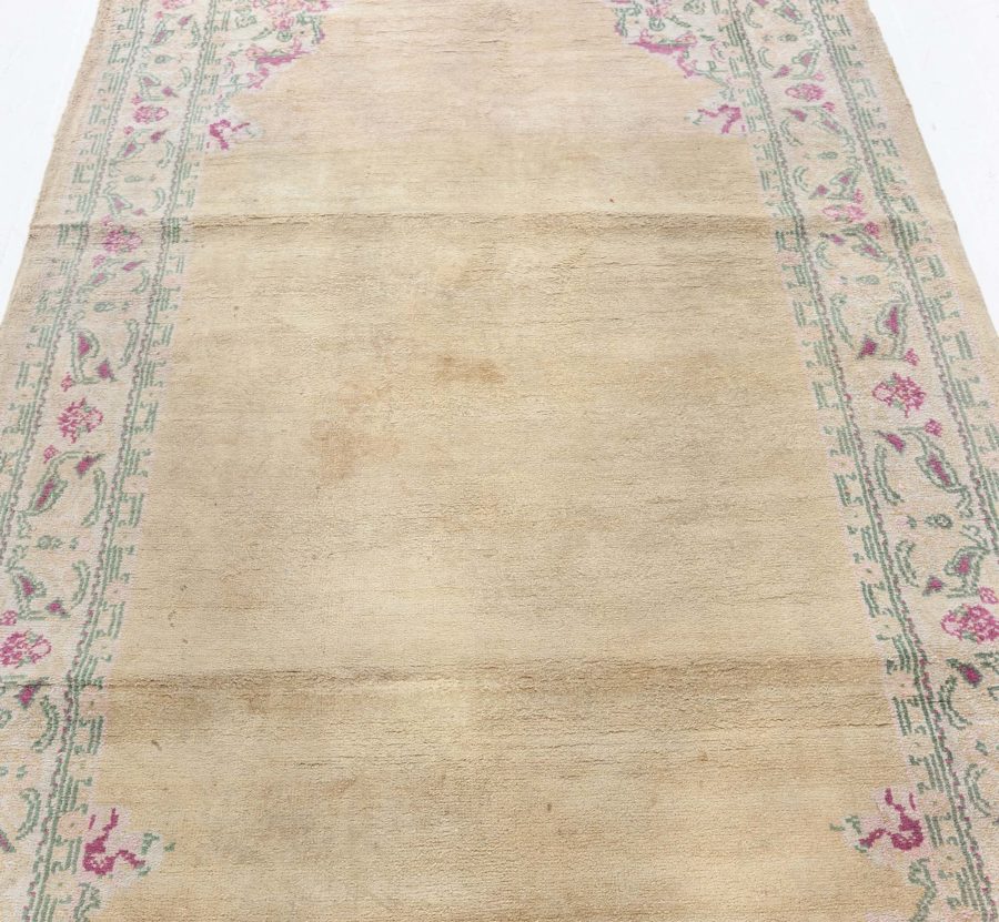 Indian Rug BB8240