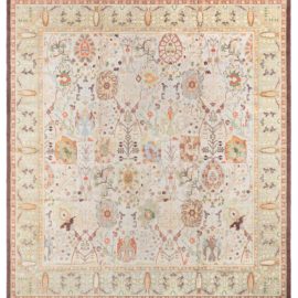 Spanish Vintage Floral Light Beige Hand-Knotted Wool Rug BB8247